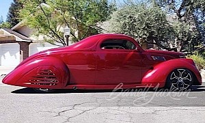 1937 Lincoln Zephyr Wonder Candy Is an Old Land Yacht, Runs Stroked Engine, Modern Gizmos