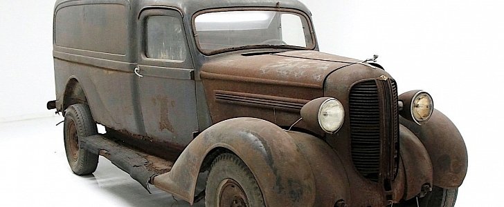 1938 Dodge Humpback Panel Truck