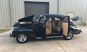 1939 Dodge D11 Can Hold Its Own Decades After It Was First Made