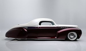 1941 Lincoln Zephyr Powered by Dodge Viper V10 Engine Is a Gem on Wheels