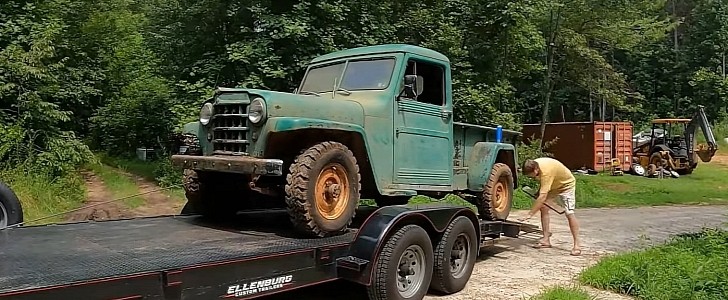 1952 Willys Jeep Truck