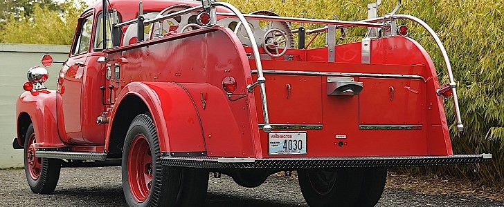 1954 Chevrolet 3800 fire truck