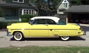 1954 Ford Crestline Victoria: Grandma's Secret to 'No-Instagram' Classy (and Classic) Cool