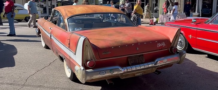1958 Plymouth Fury "Christine" replica