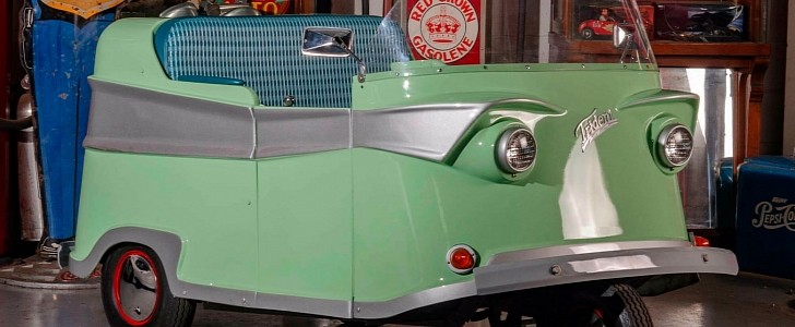 Fully-restored 1959 Taylor-Dunn Model R Trident delivers vintage style to EV lovers 