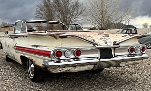 1960 Chevrolet Impala Owned by Arkansas Governor Emerges After 55 Years of Being Rained On