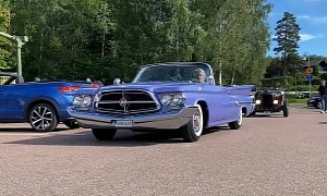 1960 Chrysler 300F Looks Stunning in Purple, Two Features Make It Super Rare