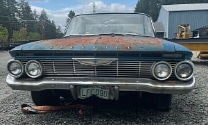1961 Chevrolet Bel Air Rotting Away in a Yard Has Holes in It, Good News Under the Hood