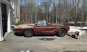 1961 Corvette Comes Out of Storage After 46 Years, Small Surprise Under the Hood