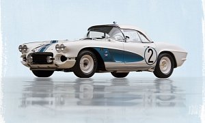 1962 Chevrolet Corvette Gulf Oil Race Car Heading to Auction Without Reserve – Photo Gallery