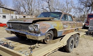 1963 Chevrolet Impala Farm Find Looks Hopeless, Gets First Wash in 36 Years