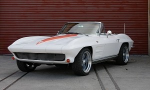 1964 Chevrolet Corvette Looks Like a Grand Sport, Flexes Numbers-Matching V8