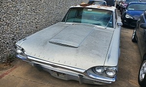1964 Ford Thunderbird Parked for 30 Years Has Just 7K Miles, Ridiculously Cheap