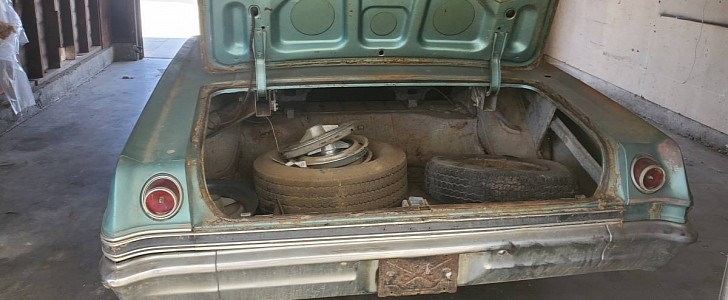 1965 Impala SS barn find