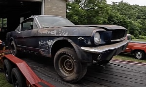 1965 Mustang, Which Sat Parked for Over 30 Years, Hides the Sad Truth Under the Hood