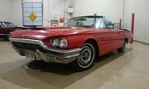 1965 Ford Thunderbird Barn Find Shows Only 49,000 Miles