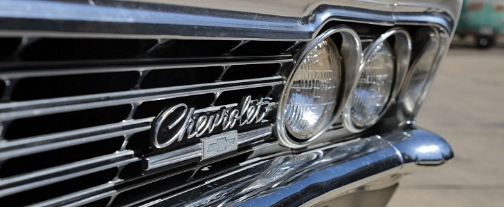 1966 Chevrolet Impala 