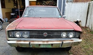 1966 Dodge Charger Has Been Sitting for so Long It Never Heard of Tesla