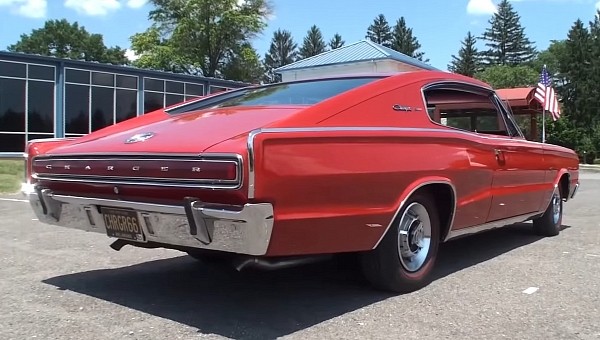1966 Dodge Charger HEMI 4-Speed Is a Numbers-Matching Gem, 426 V8 Still  Roars - autoevolution