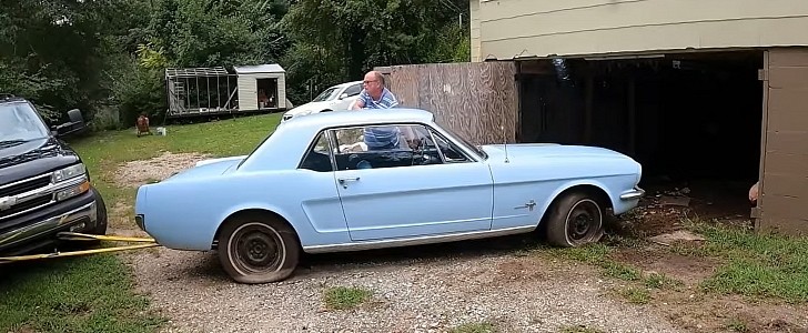 1966 Ford Mustang parked for 20 years