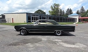 1966 Plymouth Satellite Is a Real HEMI With Good Looks and a Bad Four-Speed Attitude