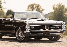 1966 Pontiac GTO Is the Ultimate Muscle Car Electro-Mod, Packs Tesla Gear Underneath