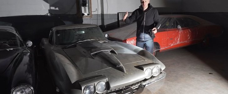 1967 Corvette Stingray "Time Capsule" Gets First Wash in 33 Years