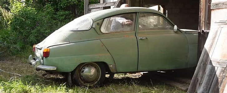 1967 Saab 96 barn find