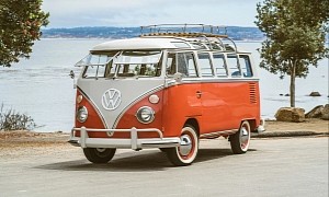 1967 Volkswagen Type 2 Deluxe Samba Is a Blast From the Past, Still Hides Nasty Surprises