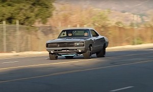 1968 Dodge Charger with 1,000-HP Hellephant Swap Is Restomodding Done Right