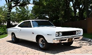 1968 Dodge Coronet Born With a 440 4-Speed R/T Gets the HEMI Upgrade, No One Cares