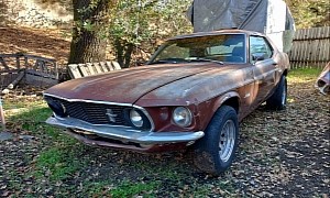 1969 Ford Mustang Parked for Decades Flaunts Original V8 Muscle