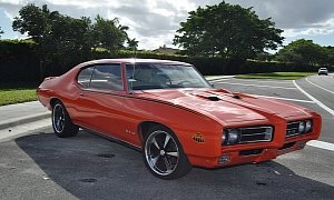 1969 Pontiac LeMans GTO Judge Tribute Comes with Hood-Mounted Tachometer