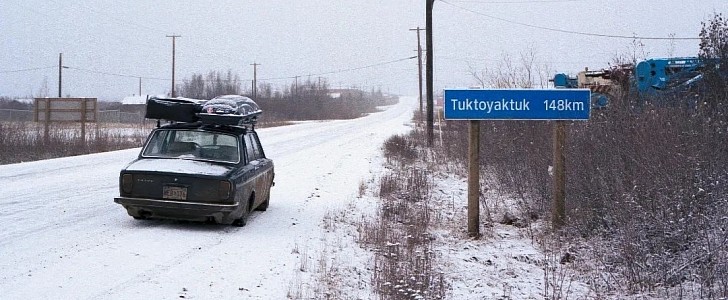 Tuktoyaktuk in Sight