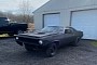 1970 Barracuda Parked in a Barn Back in 1994 Lost Its Engine, New Big-Block in the House