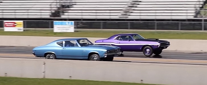 1970 Dodge Challenger vs 1969 Chevrolet Chevelle