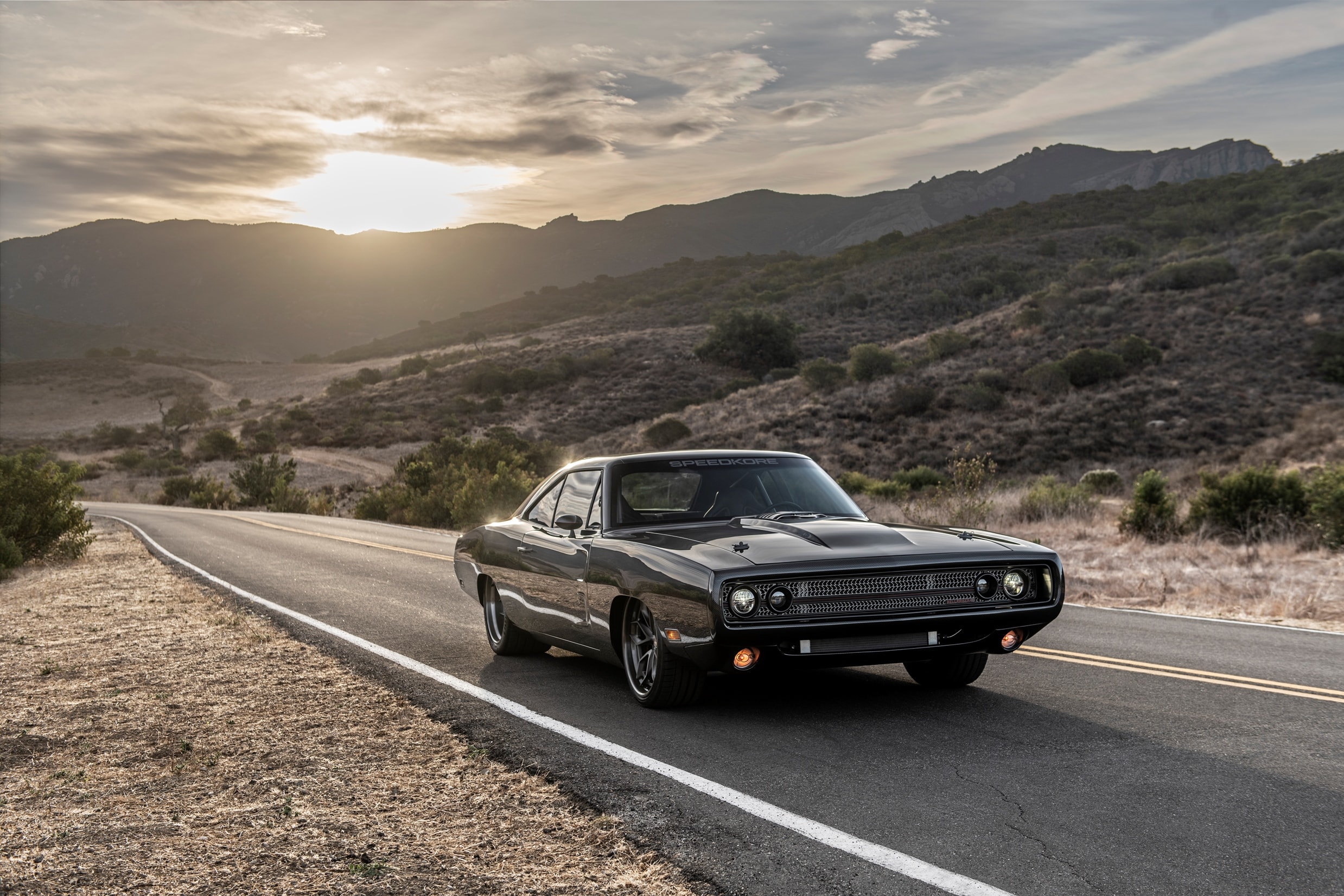 1970 Dodge Charger SpeedKore Hellraiser Boasts 426 Hellephant V8 With  1,000 HP - autoevolution