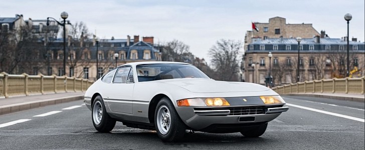 This plexiglas version of the Ferrari 365 GTB/4 Daytona is one of the most coveted ones