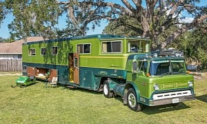 1970 Ford Camelot Cruiser Motorhome: The Most Luxurious and Insane RV of the Decade