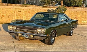 1970 Mopar Muscle: All-Original Plymouth GTX Is Clean as a Whistle, Costs a Pretty Penny