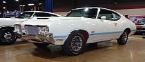 1970 Olds 442 W-30 Is Restoration Perfection, Hides a One-Year-Only Lightweight Secret