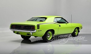 1970 Plymouth HEMI 'Cuda Wrapped in the Coolest Color Ever Made for Cars Is Up for Grabs