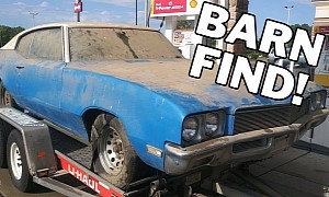 1971 Buick Skylark Recovered After Decades in a Barn, Ready for Restoration
