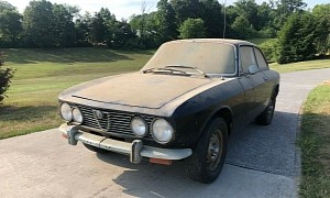 1972 Alfa Romeo 2000 GTV Barn Find Is a Low-Mileage Dusty Legend