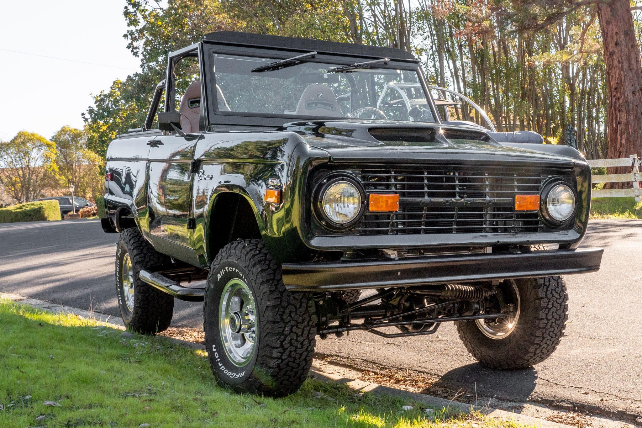 1972 Ford Bronco Packs Coyote Surprise Under The Hood Autoevolution