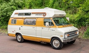 1974 Dodge B300 Camper Van Is a Seriously Cool Mini-RV, Comes Packed With Features