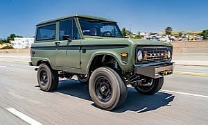 1975 Ford Bronco New School Edition Pumps Out Retro Vibes, but It's Got New Everything