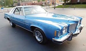 1975 Pontiac Grand Prix Looks Way Too Good After Spending 38 Years All Abandoned