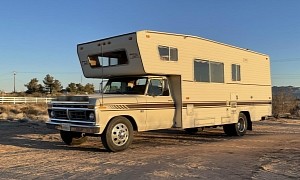 1976 Ford F-350 Country Camper Is Like a Time Capsule, Being Sold With No Reserve