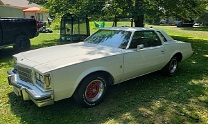 1977 Buick Regal Is a Barn Find with Just Two Spots of Rust Bubbles